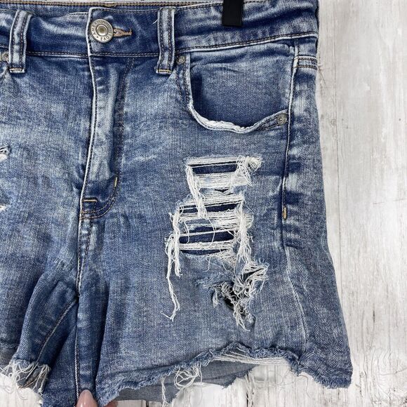 American eagle Shorts 6 Blue Denim distress hi-rise shortie Festival Summer - Picture 2 of 9